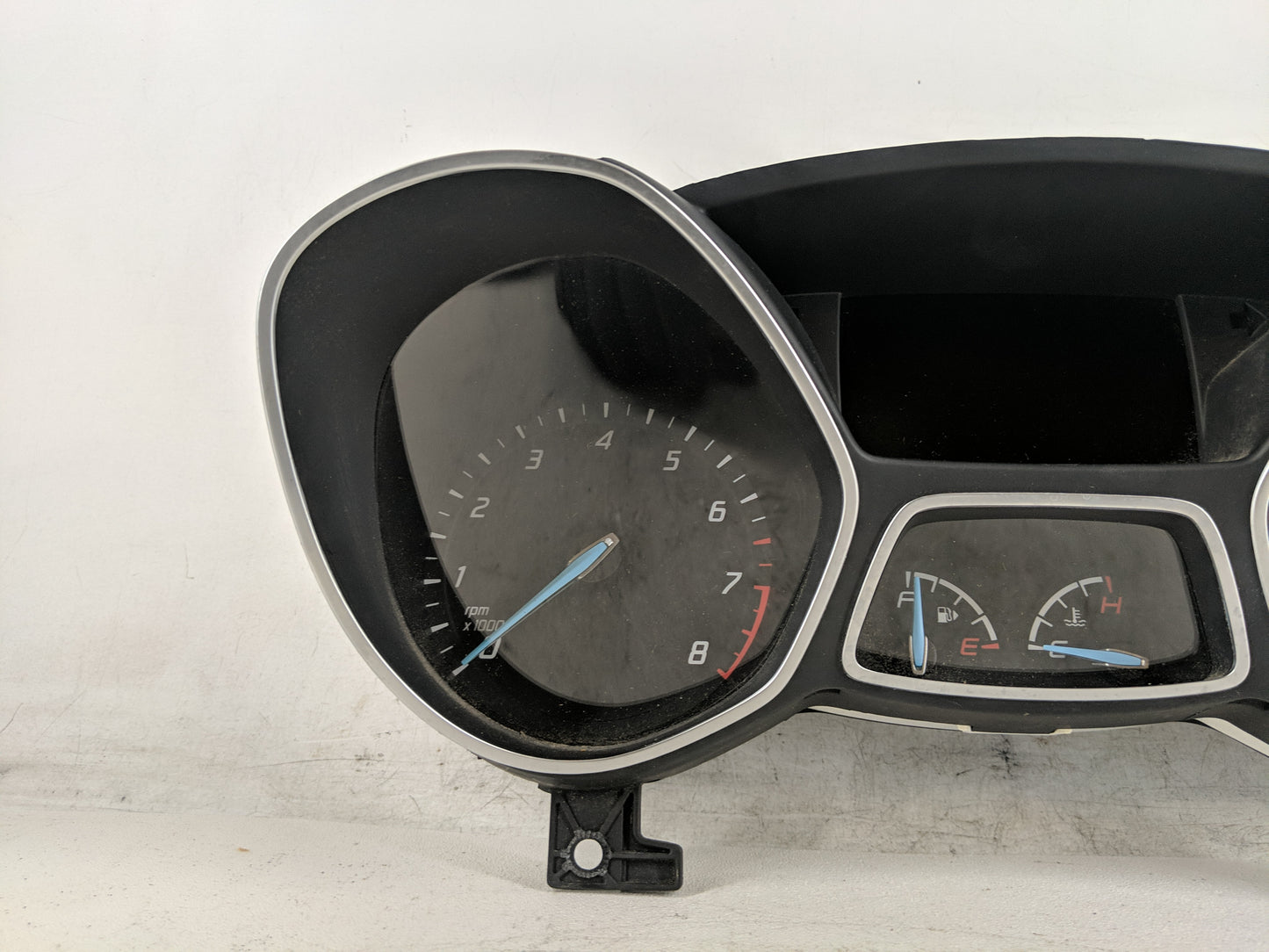 2014-2015 Ford Escape Instrument Cluster Speedometer Gauges P/N:5DTJ71456B Fits Fits 2014 2015 OEM Used Auto Parts - Oemused