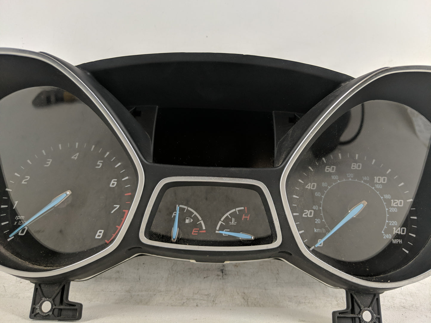 2014-2015 Ford Escape Instrument Cluster Speedometer Gauges P/N:5DTJ71456B Fits Fits 2014 2015 OEM Used Auto Parts - Oemused