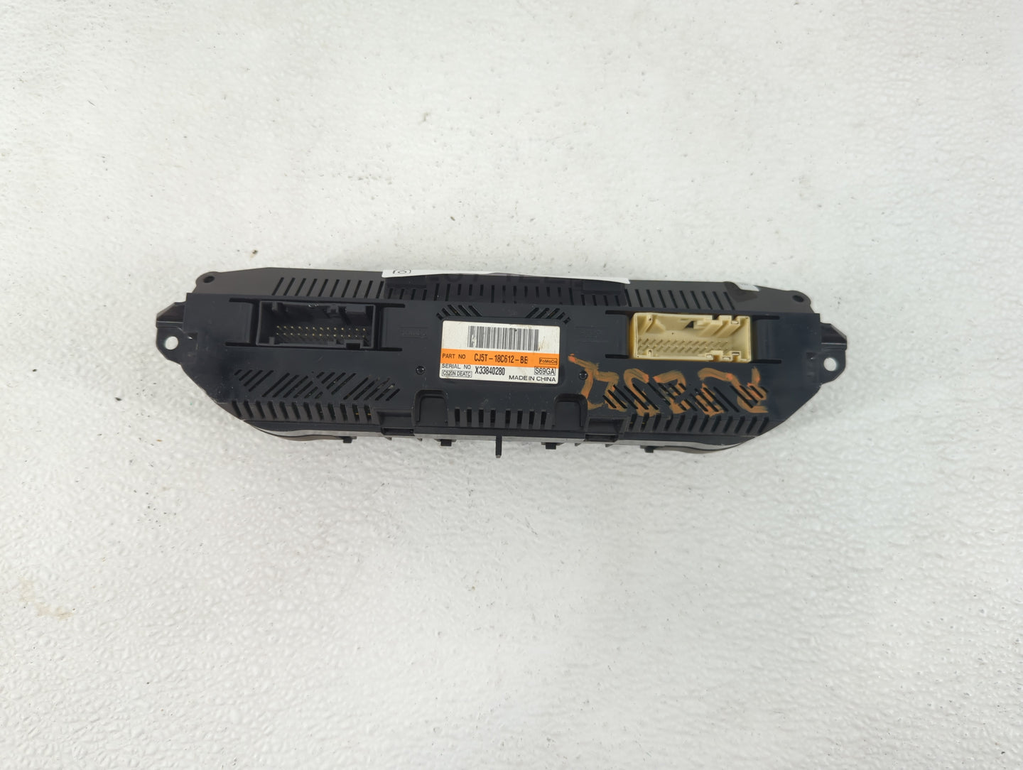 2015-2016 Ford Escape Climate Control Module Temperature AC/Heater Replacement P/N:CJ5T-18C612-BE Fits Fits 2015 2016 OEM Us