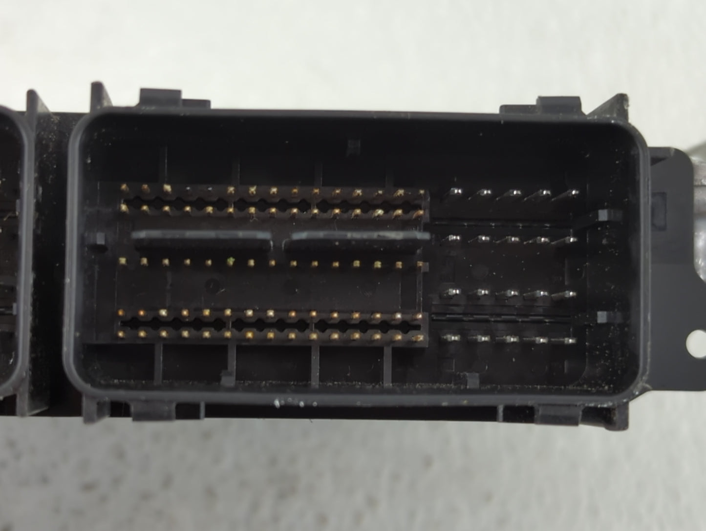 2015-2016 Ford Escape PCM Engine Control Computer ECU ECM PCU OEM P/N:FJ5A-12B684-BA FJ5A-12A650-MA Fits Fits 2015 2016 OEM 