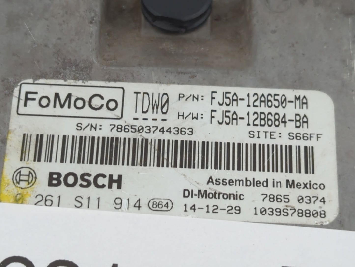2015-2016 Ford Escape PCM Engine Control Computer ECU ECM PCU OEM P/N:FJ5A-12B684-BA FJ5A-12A650-MA Fits Fits 2015 2016 OEM 