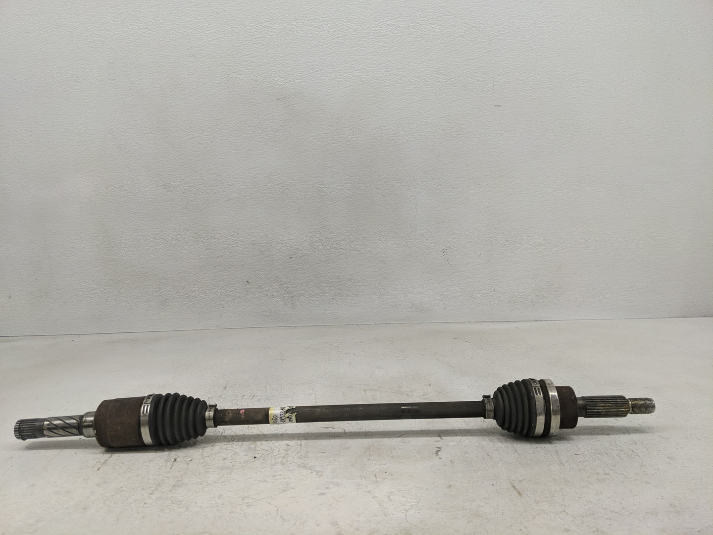 2013-2016 Ford Escape Axle Shaft Front Driver Cv C/v - Oemusedautoparts1.com