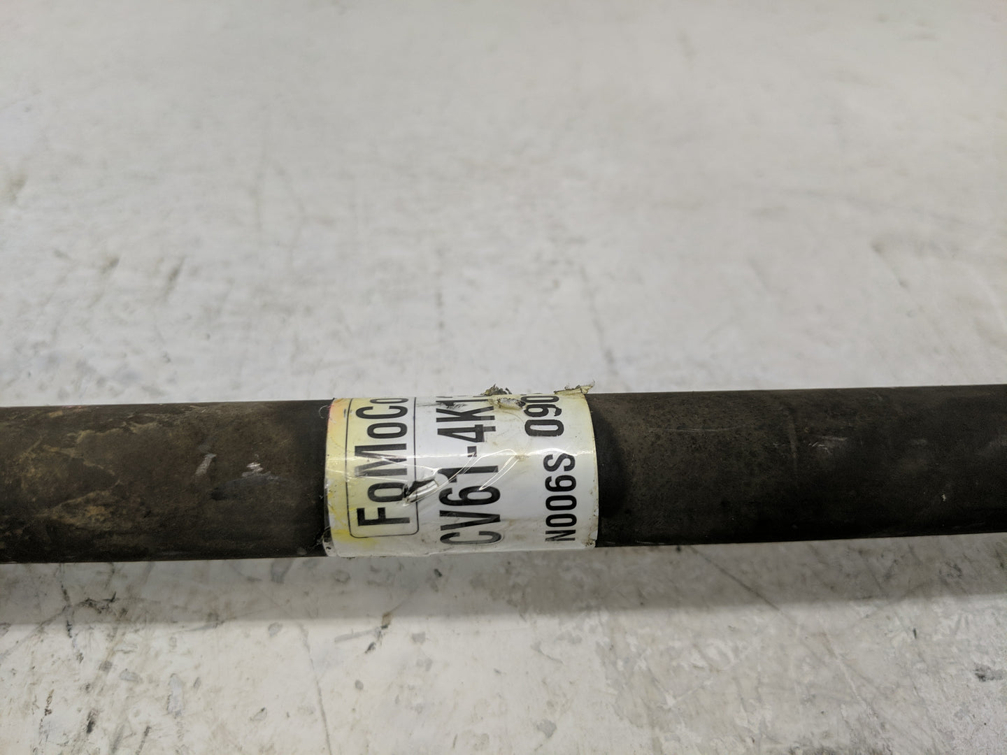 2013-2016 Ford Escape Axle Shaft Front Driver Cv C/v - Oemusedautoparts1.com