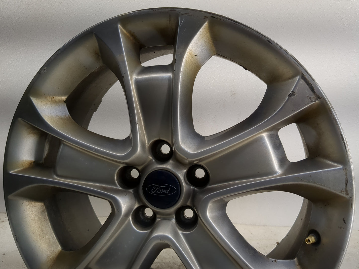 2013-2016 Ford Escape Oem Wheel Rim 1236295 - Oemusedautoparts1.com