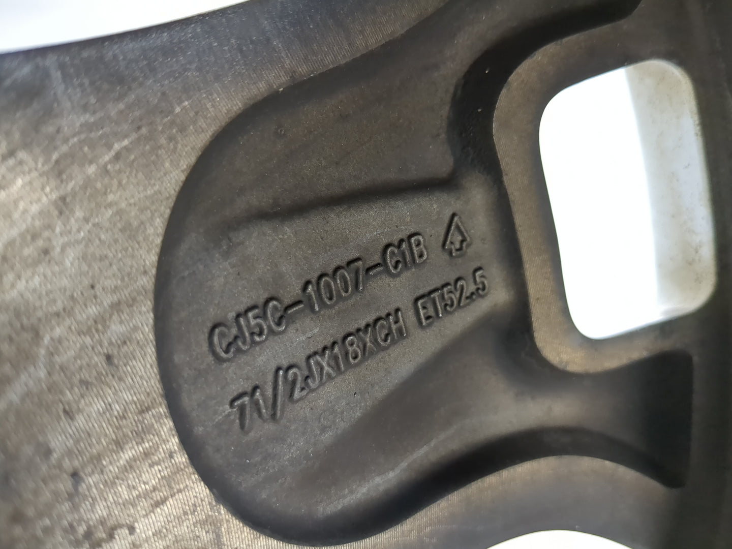 2013-2016 Ford Escape Oem Wheel Rim 1236296 - Oemusedautoparts1.com