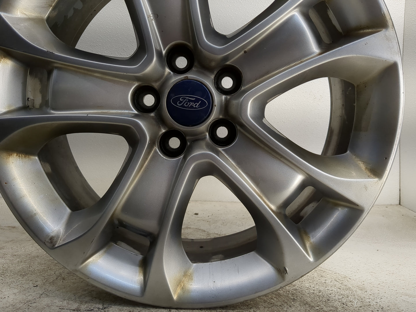2013-2016 Ford Escape Oem Wheel Rim 1236298 - Oemusedautoparts1.com