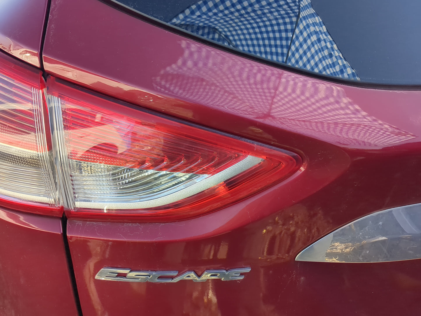 2013-2016 Ford Escape Driver Left Side Deck Lid Mounted Tail Light 1237374 - Oemusedautoparts1.com