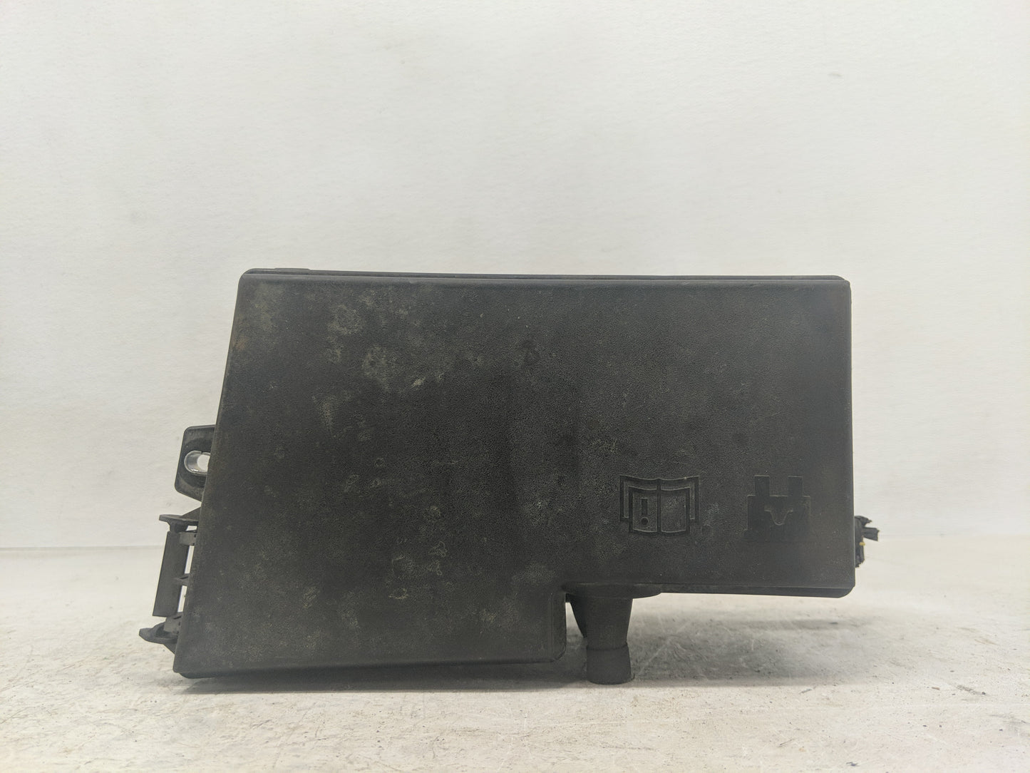 2013-2016 Ford Escape Fusebox Fuse Box Panel Relay Module Fits Fits 2013 2014 2015 2016 OEM Used Auto Parts - Oemusedautopar