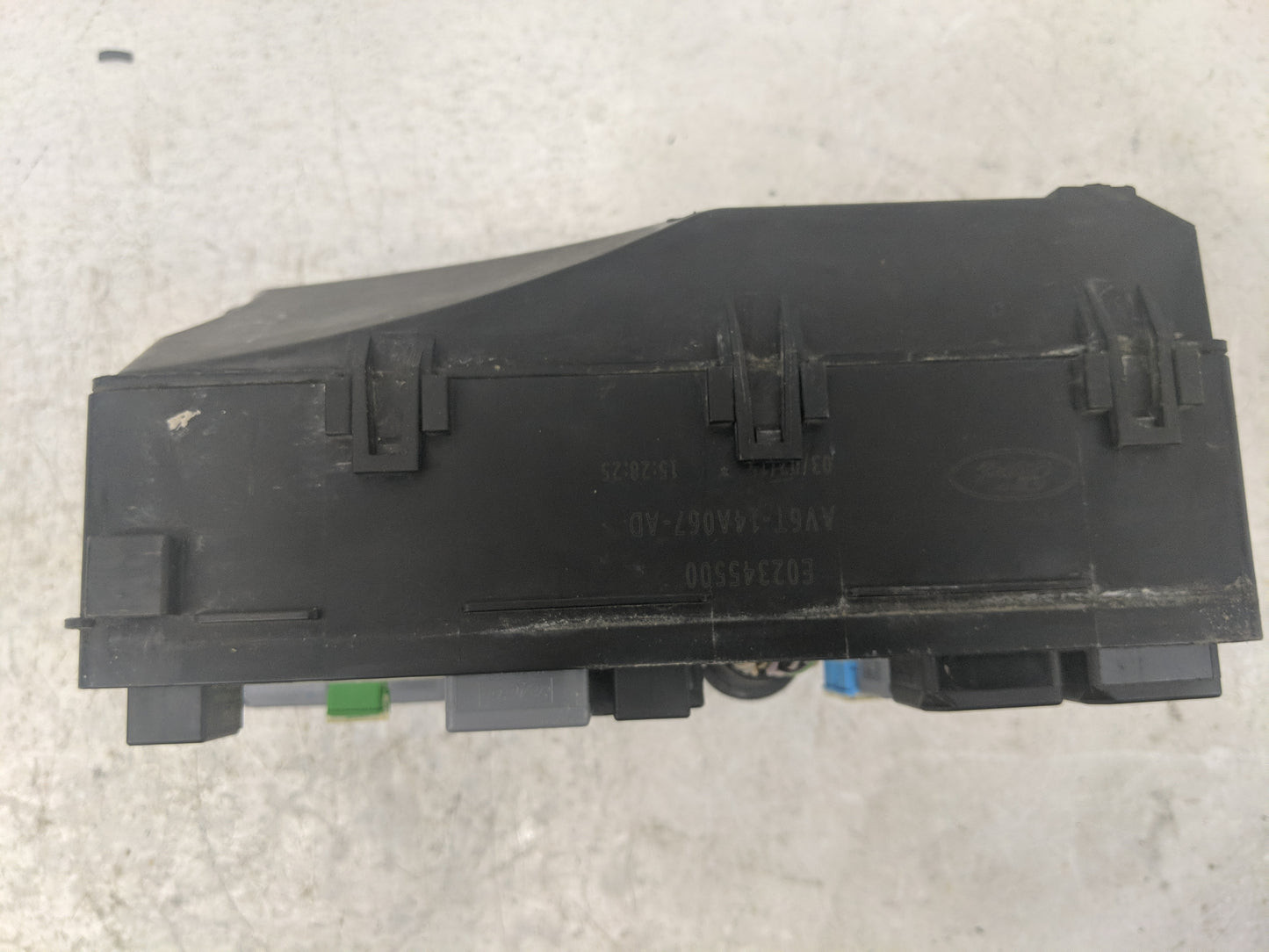 2013-2016 Ford Escape Fusebox Fuse Box Panel Relay Module Fits Fits 2013 2014 2015 2016 OEM Used Auto Parts - Oemusedautopar