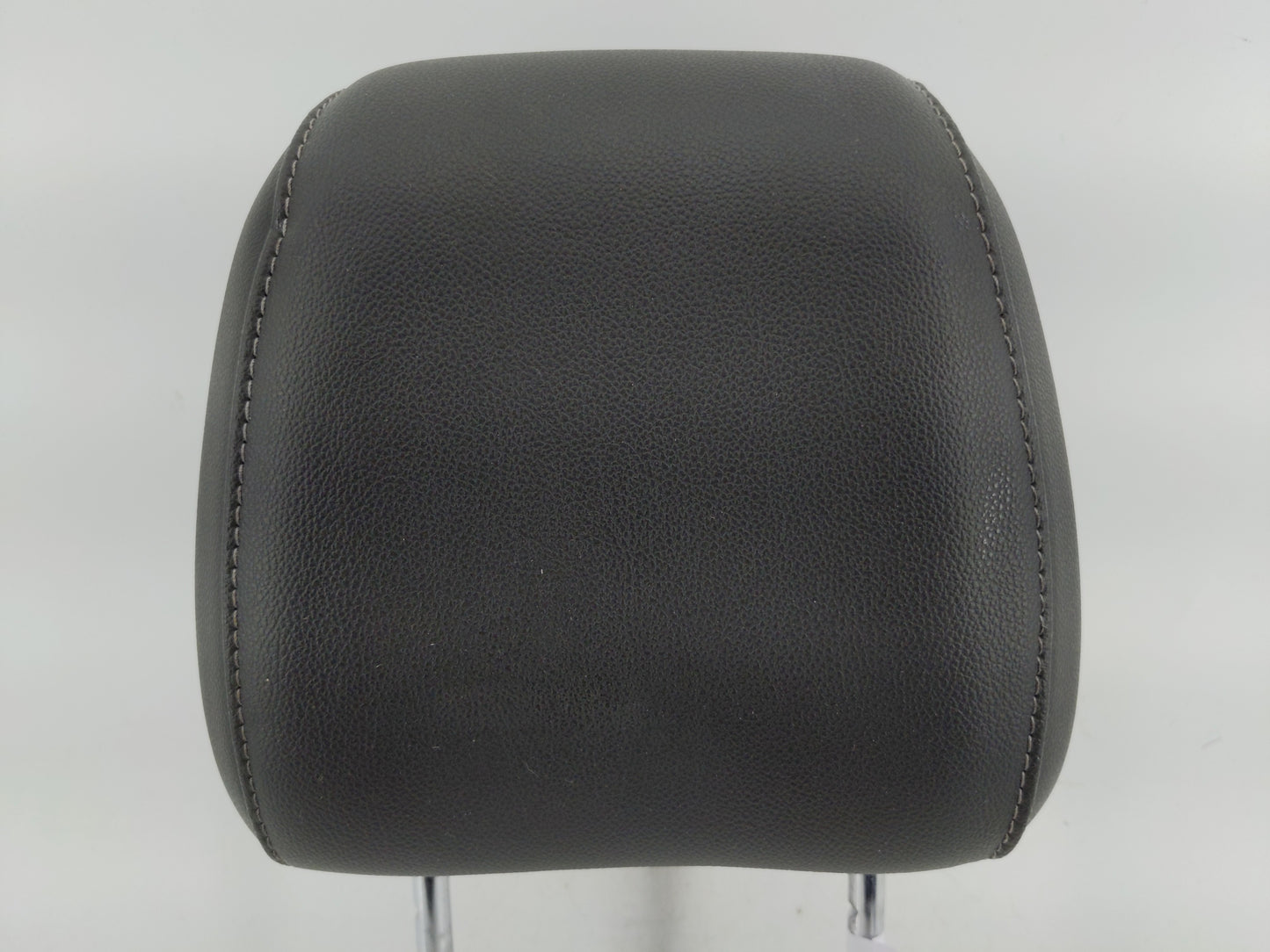 2015 Ford Escape Headrest Head Rest Front Driver Passenger Seat Fits OEM Used Auto Parts - Oemusedautoparts1.com
