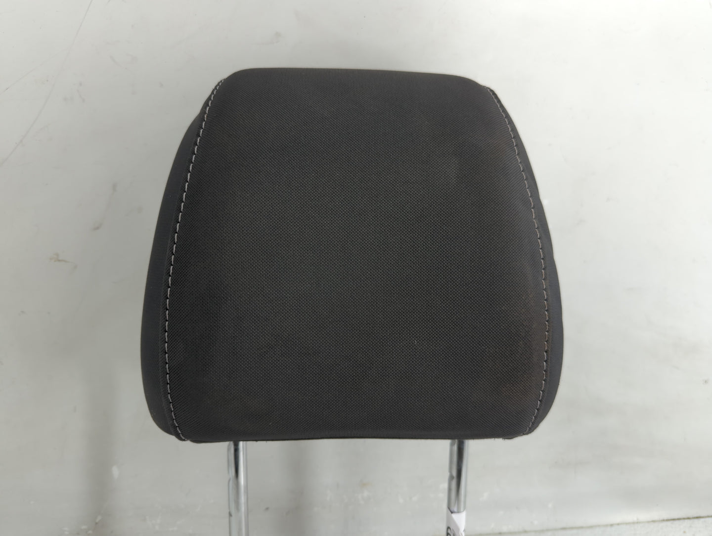 2015 Ford Escape Headrest Head Rest Front Driver Passenger Seat Fits OEM Used Auto Parts - Oemusedautoparts1.com