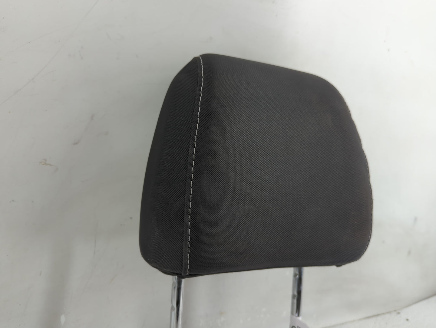 2015 Ford Escape Headrest Head Rest Front Driver Passenger Seat Fits OEM Used Auto Parts - Oemusedautoparts1.com