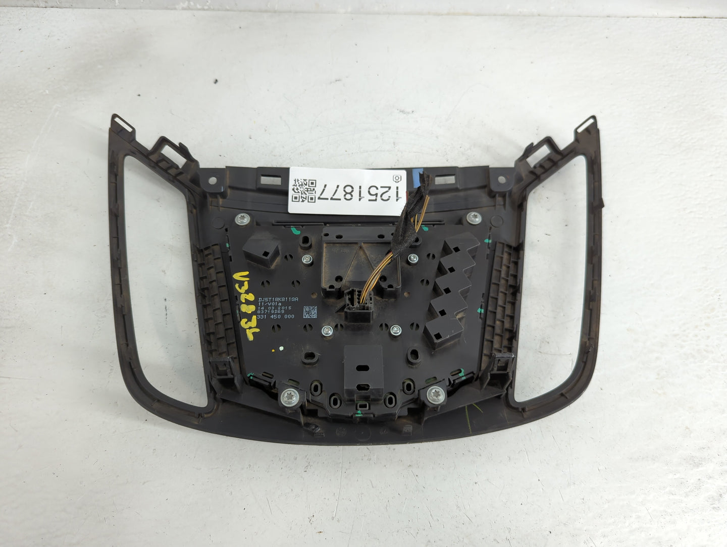 2013-2016 Ford Escape Radio Control Panel - Oemusedautoparts1.com