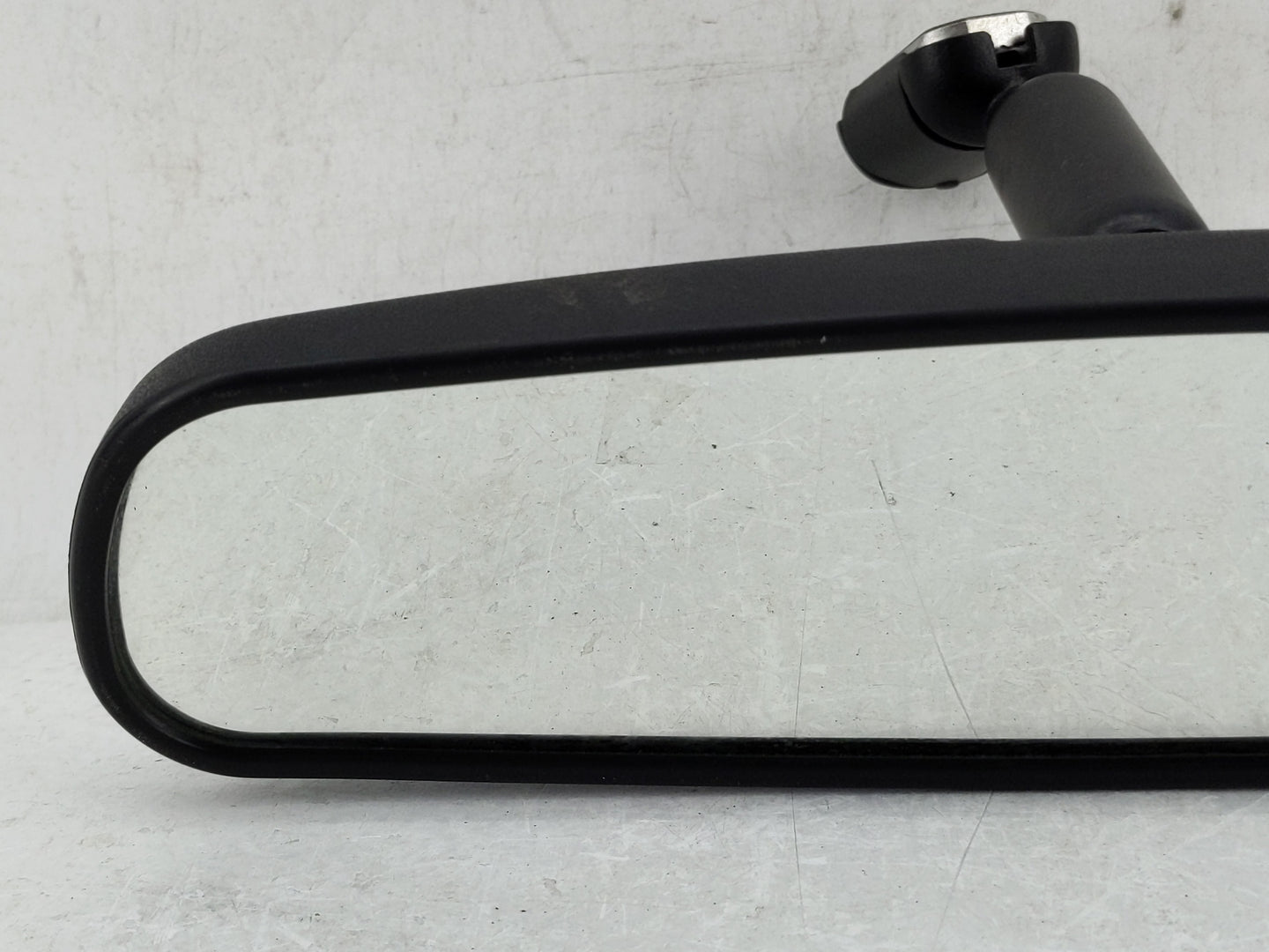 2001-2016 Ford Escape Interior Rear View Mirror Replacement OEM P/N:E8011681 Fits OEM Used Auto Parts - Oemusedautoparts1.co