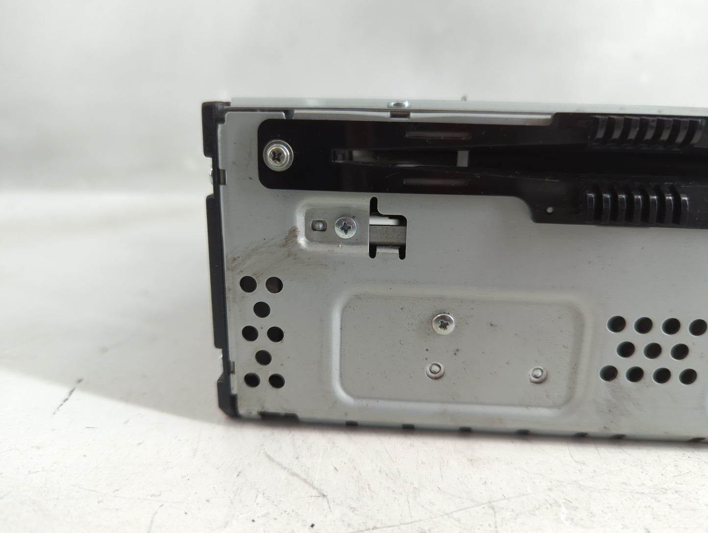 2013-2015 Ford Escape Radio AM FM Cd Player Receiver Replacement Fits Fits 2013 2014 2015 OEM Used Auto Parts - Oemusedautop