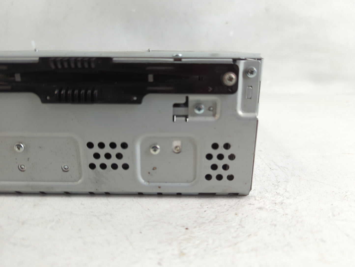 2013-2015 Ford Escape Radio AM FM Cd Player Receiver Replacement Fits Fits 2013 2014 2015 OEM Used Auto Parts - Oemusedautop