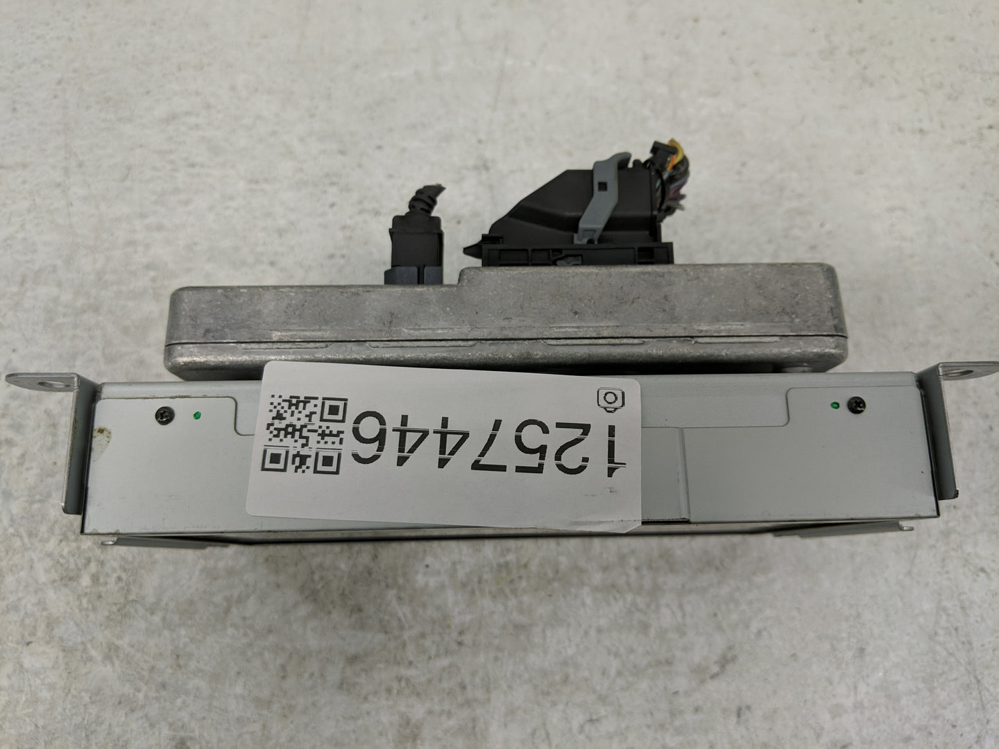 2015 Ford Escape Radio AM FM Cd Player Receiver Replacement P/N:DJ5T-14F23D-DD Fits OEM Used Auto Parts - Oemusedautoparts1.