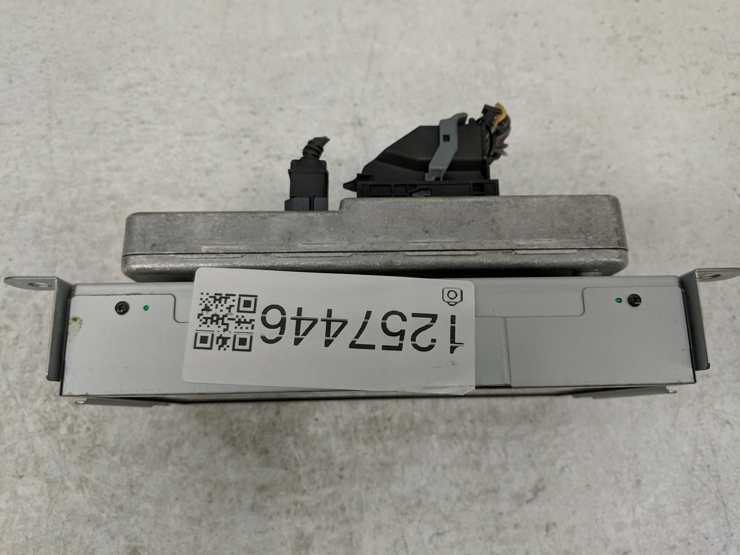 2015 Ford Escape Radio AM FM Cd Player Receiver Replacement P/N:DJ5T-14F23D-DD Fits OEM Used Auto Parts - Oemusedautoparts1.
