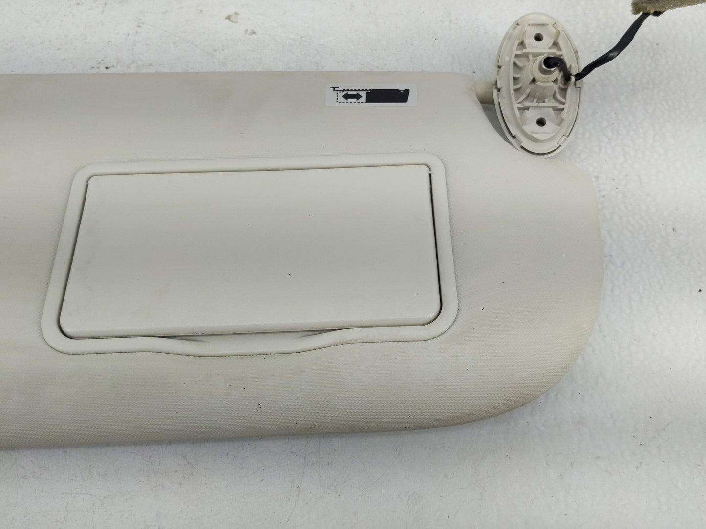 2013-2019 Ford Escape Sun Visor Shade Replacement Passenger Right Mirror Fits Fits 2013 2014 2015 2016 2017 2018 2019 OEM Us