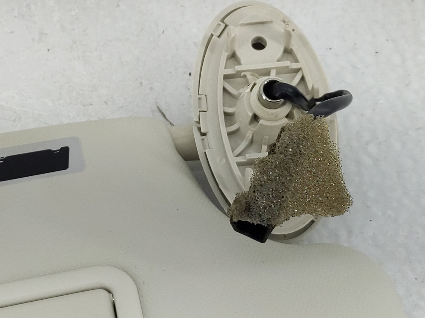 2013-2019 Ford Escape Sun Visor Shade Replacement Passenger Right Mirror Fits Fits 2013 2014 2015 2016 2017 2018 2019 OEM Us