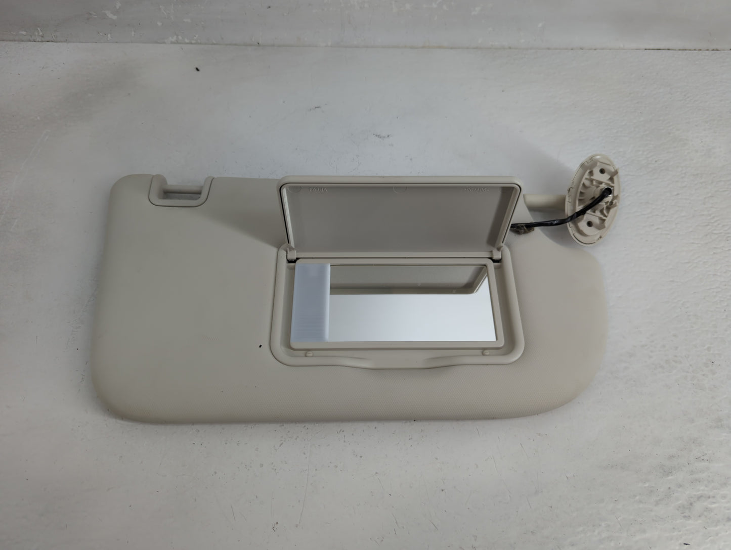 2013-2019 Ford Escape Sun Visor Shade Replacement Passenger Right Mirror Fits Fits 2013 2014 2015 2016 2017 2018 2019 OEM Us