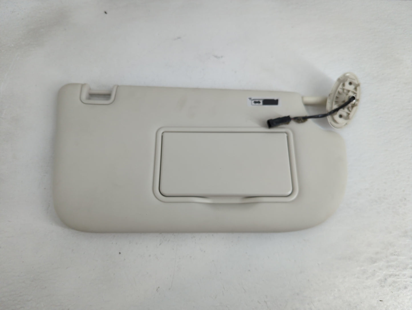 2013-2019 Ford Escape Sun Visor Shade Replacement Passenger Right Mirror Fits Fits 2013 2014 2015 2016 2017 2018 2019 OEM Us