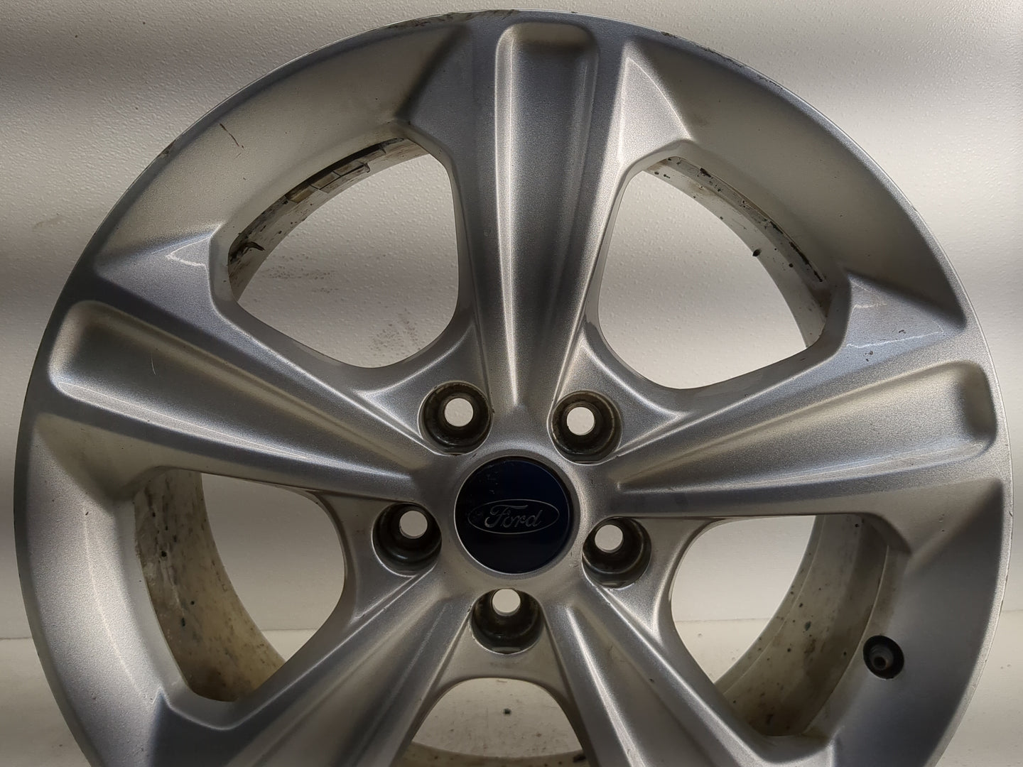 2013-2016 Ford Escape Oem Wheel Rim 1261202 - Oemusedautoparts1.com