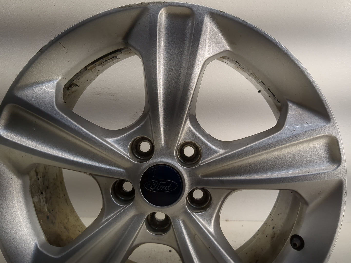 2013-2016 Ford Escape Oem Wheel Rim 1261202 - Oemusedautoparts1.com