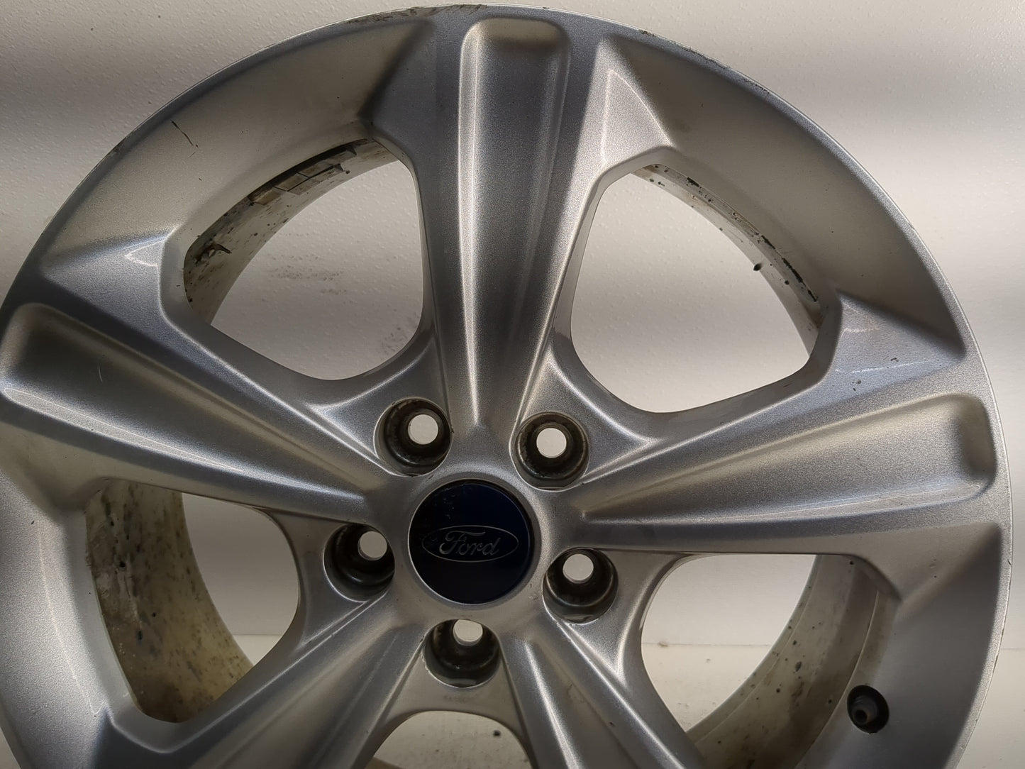 2013-2016 Ford Escape Oem Wheel Rim 1261202 - Oemusedautoparts1.com