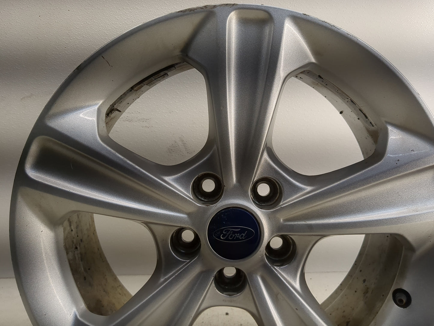 2013-2016 Ford Escape Oem Wheel Rim 1261202 - Oemusedautoparts1.com