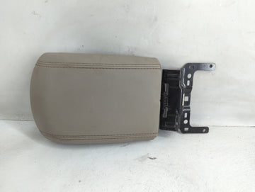 2015 Ford Escape Center Console Armrest Cover Lid P/N:P151318NAD Fits OEM Used Auto Parts - Oemusedautoparts1.com