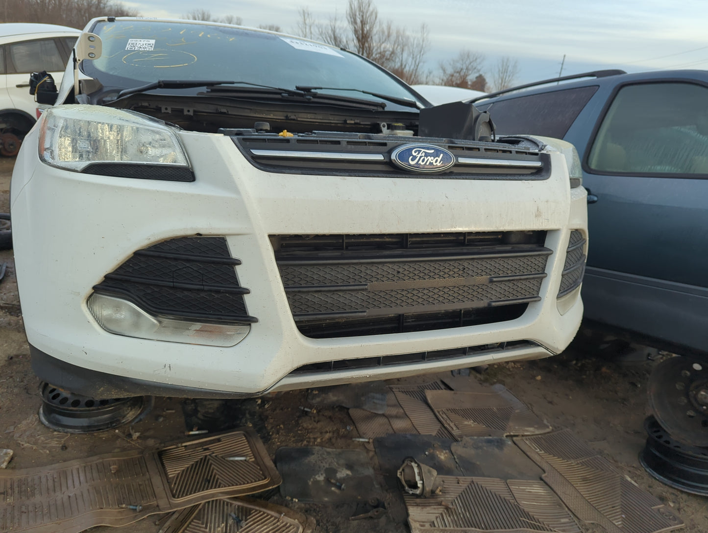 2013-2016 Ford Escape Front Bumper - Oem 1262717 - Oemusedautoparts1.com