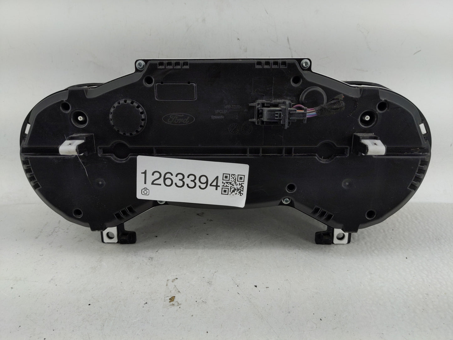 2014-2015 Ford Escape Instrument Cluster Speedometer Gauges P/N:DJ5T-10849-TJ Fits Fits 2014 2015 OEM Used Auto Parts - Oemu