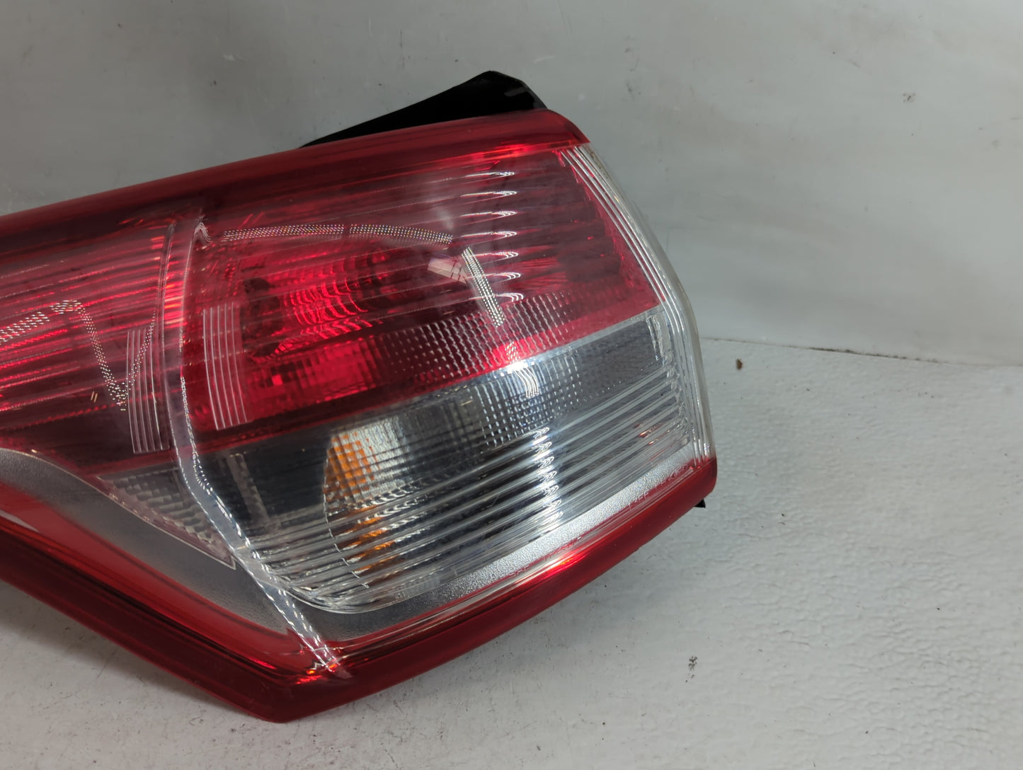2013-2016 Ford Escape Tail Light Assembly Driver Left OEM P/N:CJ54-13405-A Fits Fits 2013 2014 2015 2016 OEM Used Auto Parts