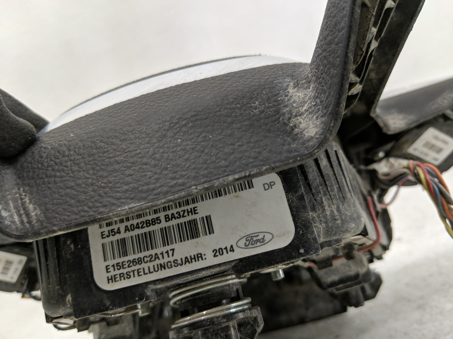 2015-2016 Ford Escape Air Bag Driver Left Steering Wheel Mounted Fits Fits 2015 2016 OEM Used Auto Parts - Oemusedautoparts1