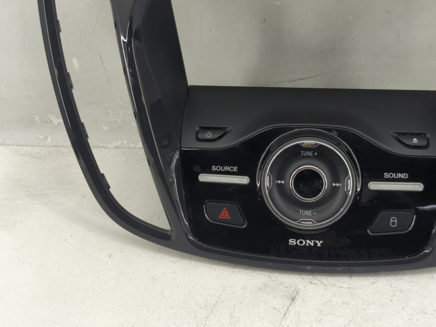 2013-2016 Ford Escape Radio Control Panel - Oemusedautoparts1.com