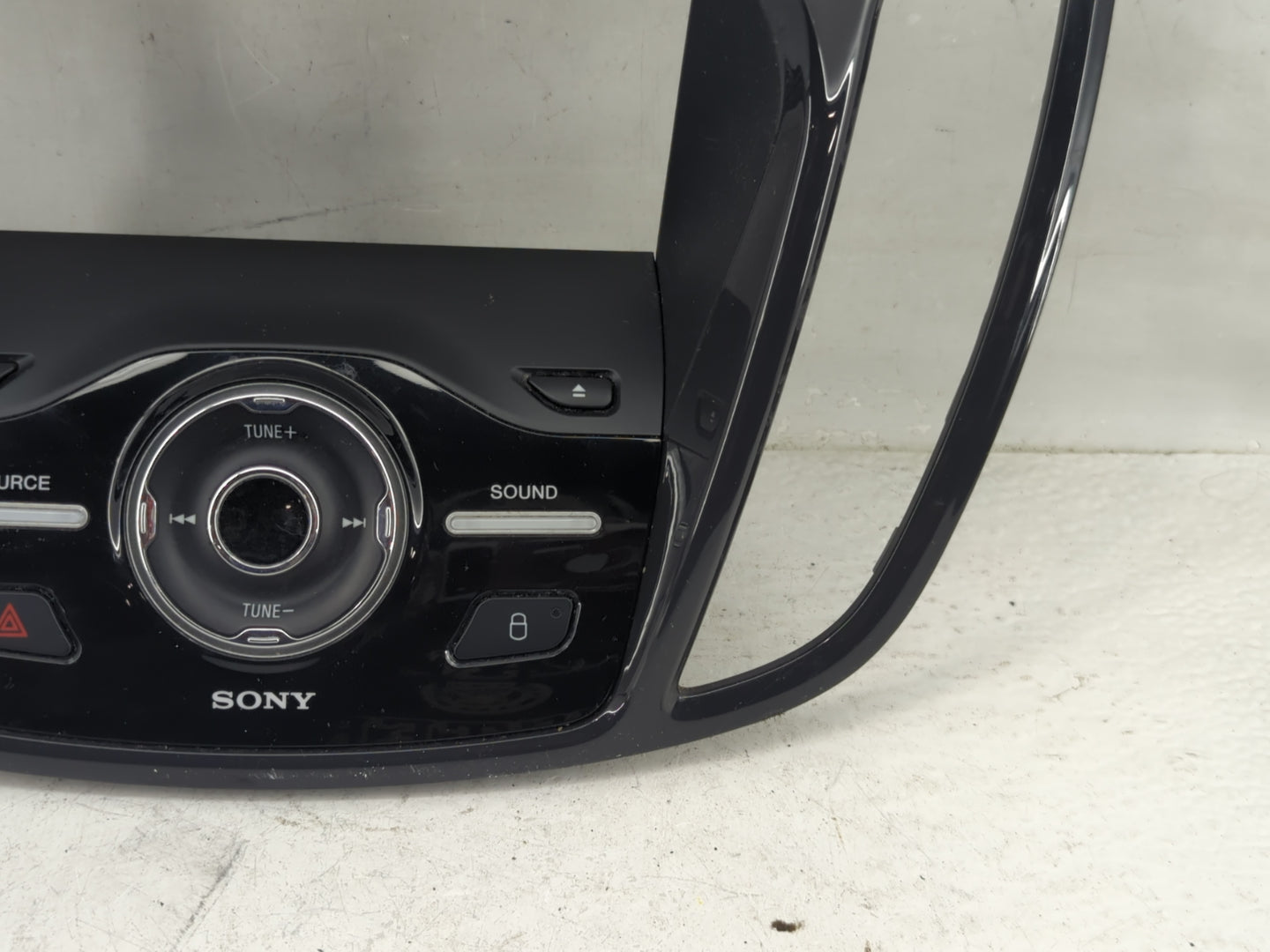 2013-2016 Ford Escape Radio Control Panel - Oemusedautoparts1.com