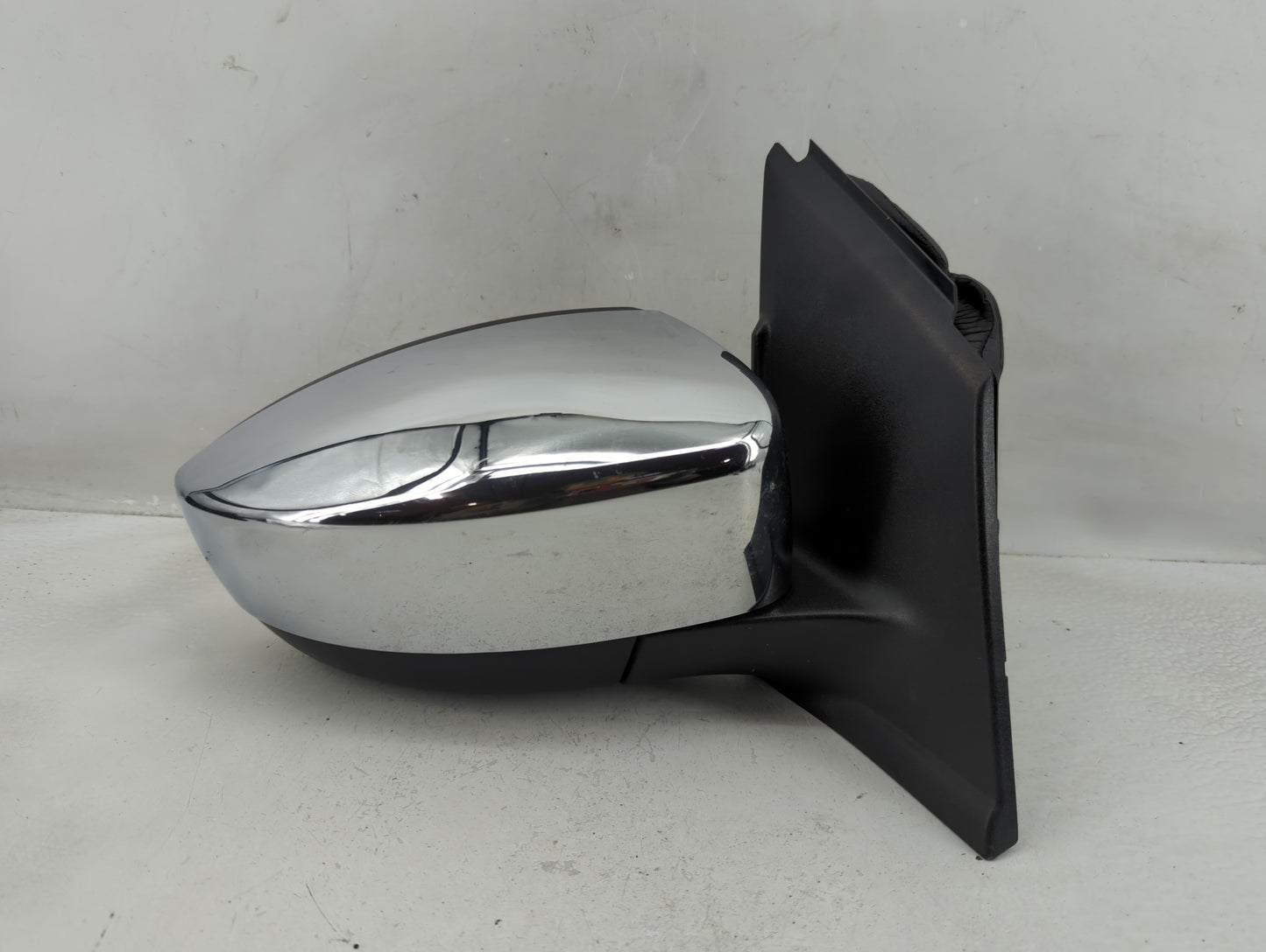 2014-2016 Ford Escape Passenger Side View Mirror - Right Door Mirror OEM Used - Oemusedautoparts1.com