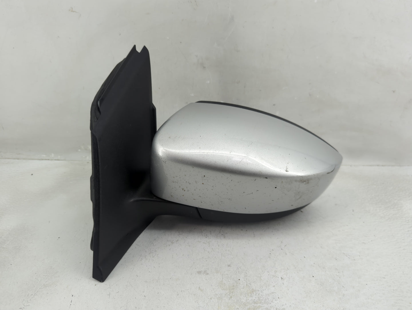2013-2016 Ford Escape Driver Side View Mirror - Left Door Mirror OEM Used - Oemusedautoparts1.com