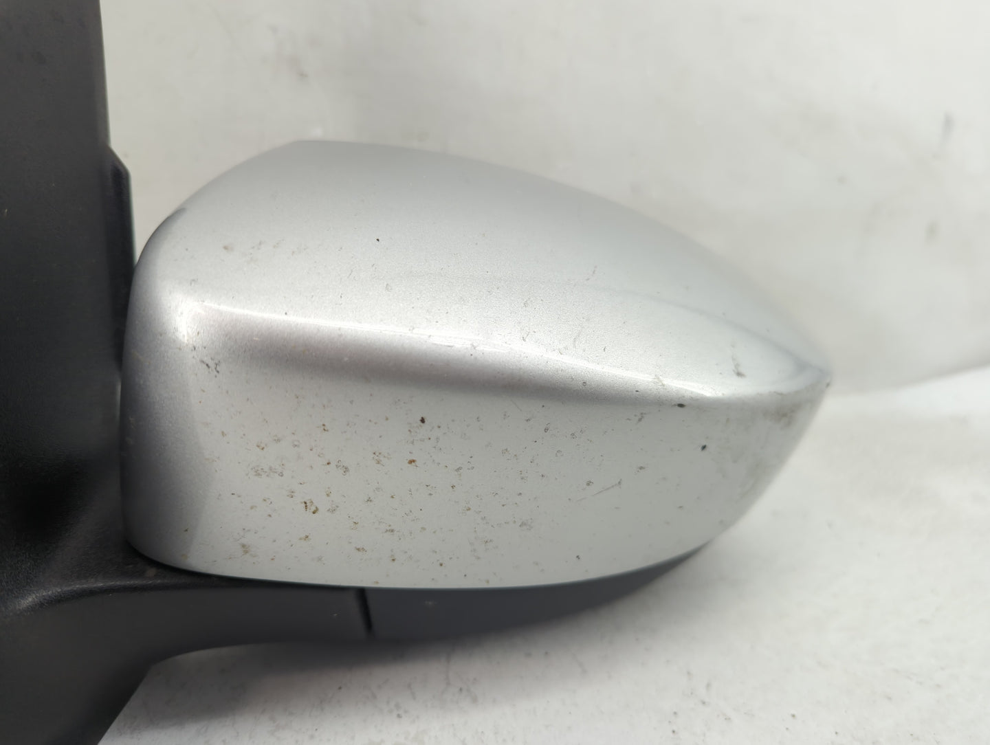 2013-2016 Ford Escape Driver Side View Mirror - Left Door Mirror OEM Used - Oemusedautoparts1.com