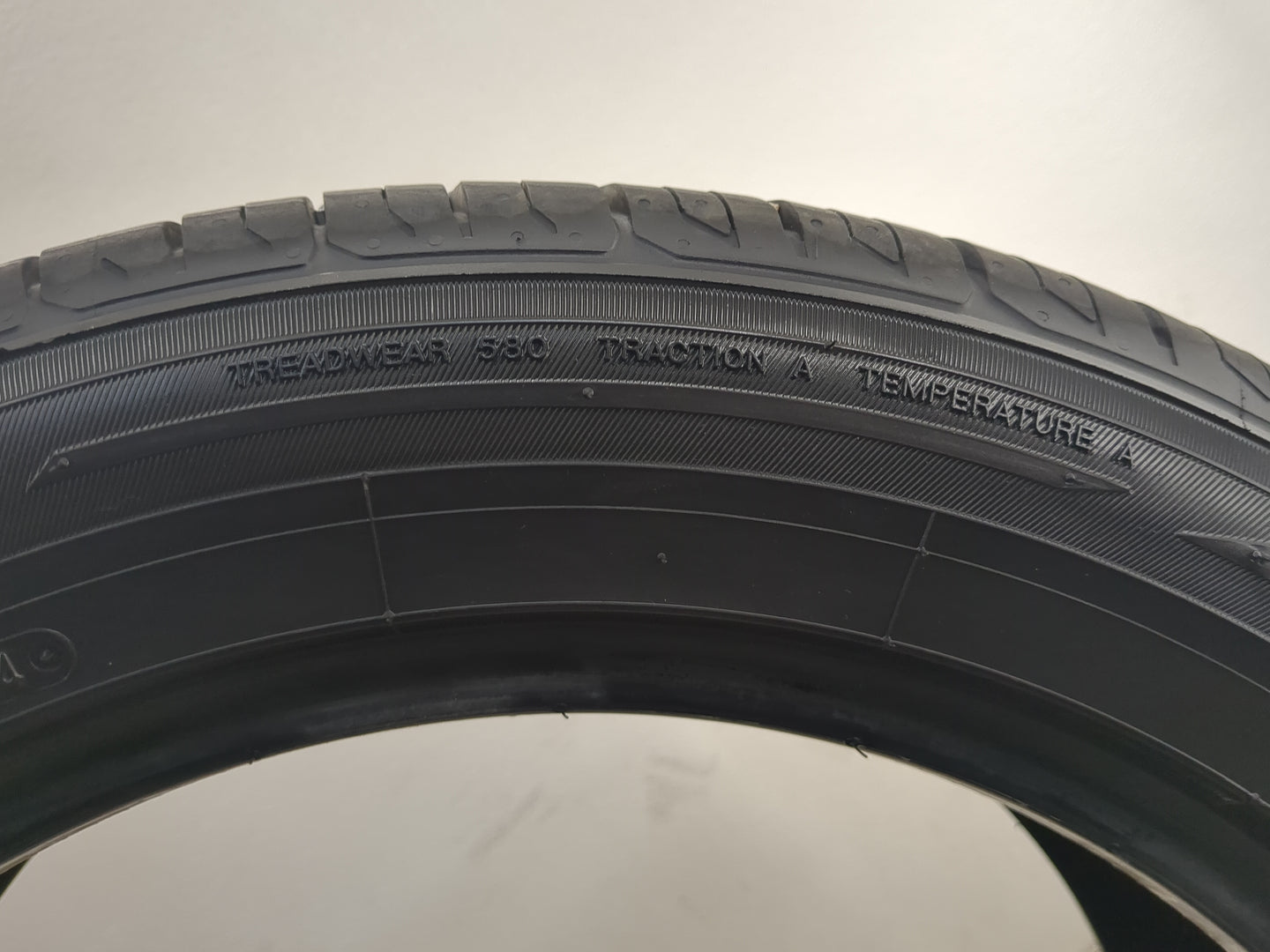 Used Tire 235/50R18 TOYO EXTENSA A/S II 97V - Tread Depth 10/32 - Oemusedautoparts1.com