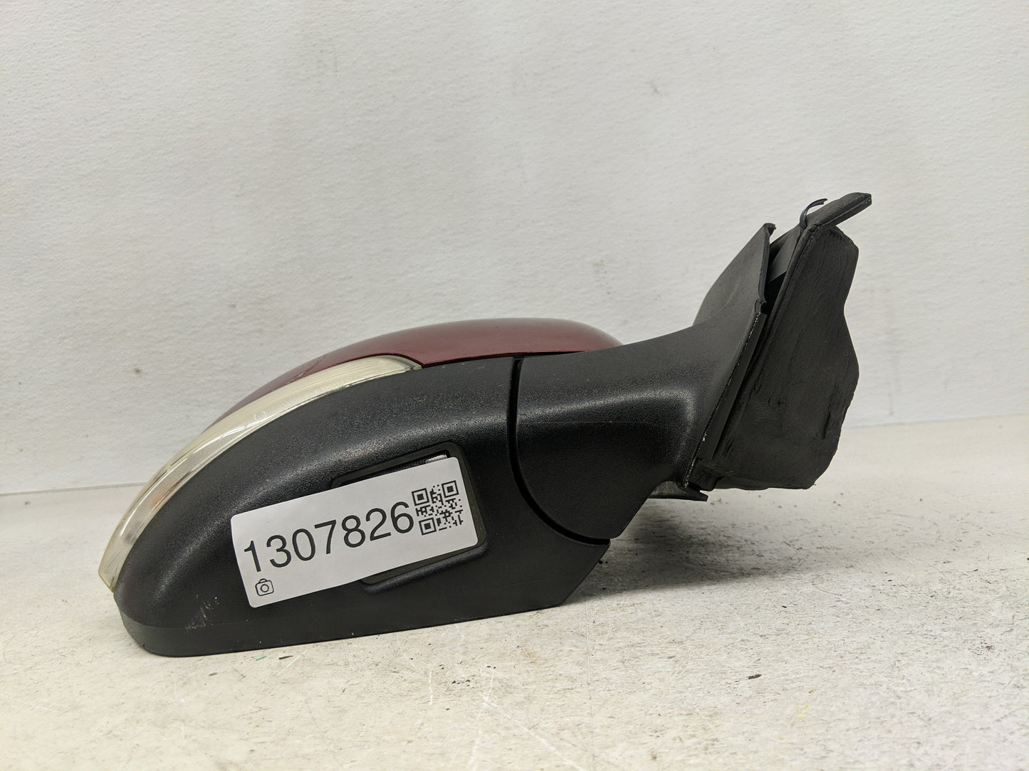 2013-2016 Ford Escape Passenger Side View Mirror - Right Door Mirror OEM Used - Oemusedautoparts1.com