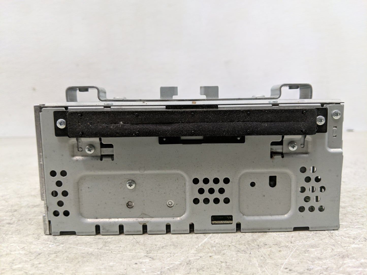 2013-2015 Ford Escape Radio AM FM Cd Player Receiver Replacement P/N:CJ5T-19C107-BH Fits Fits 2013 2014 2015 OEM Used Auto P