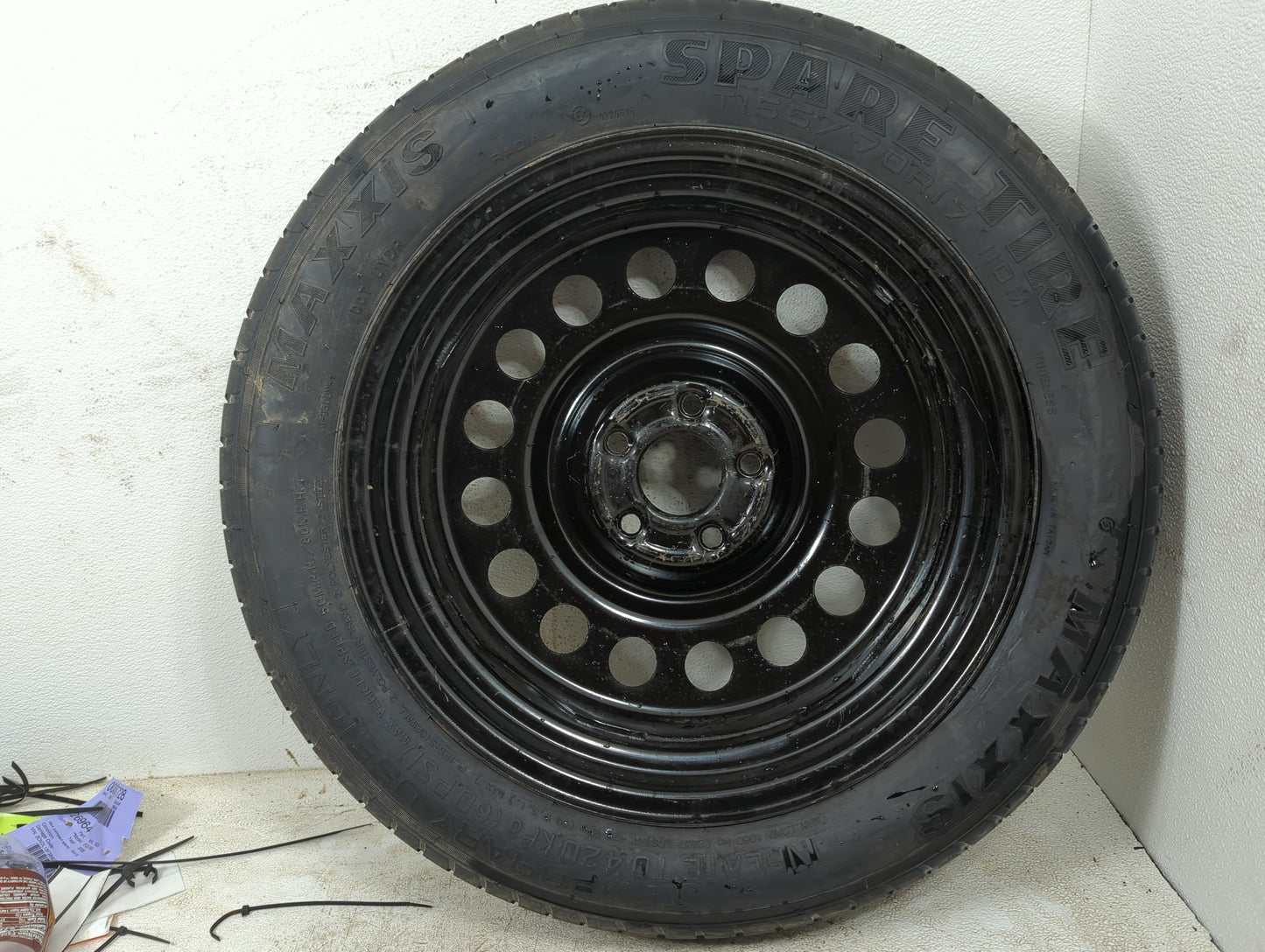 2013-2019 Ford Escape Spare Donut Tire Wheel Rim Oem 1351979 - Oemusedautoparts1.com