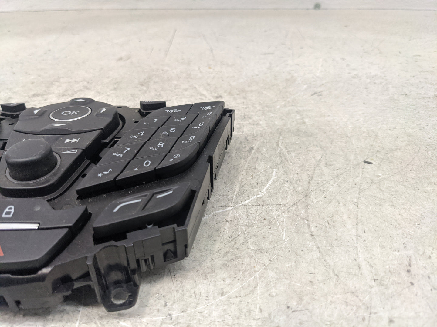 2013-2016 Ford Escape Radio Control Panel - Oemusedautoparts1.com