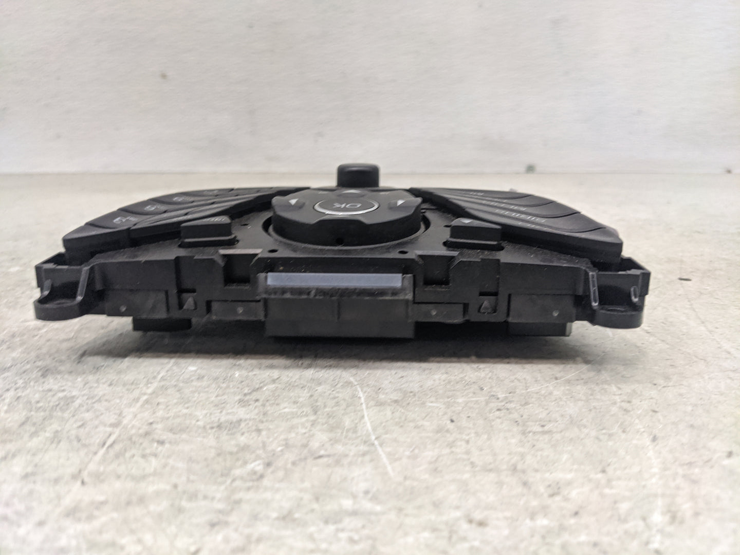 2013-2016 Ford Escape Radio Control Panel - Oemusedautoparts1.com