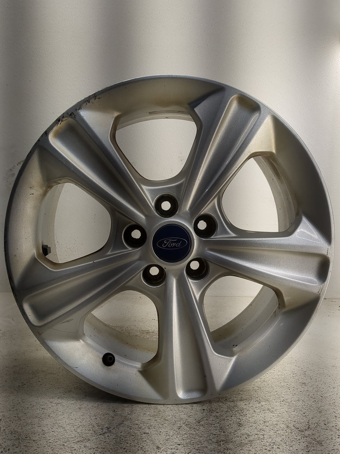 2013-2016 Ford Escape Oem Wheel Rim - Oemusedautoparts1.com