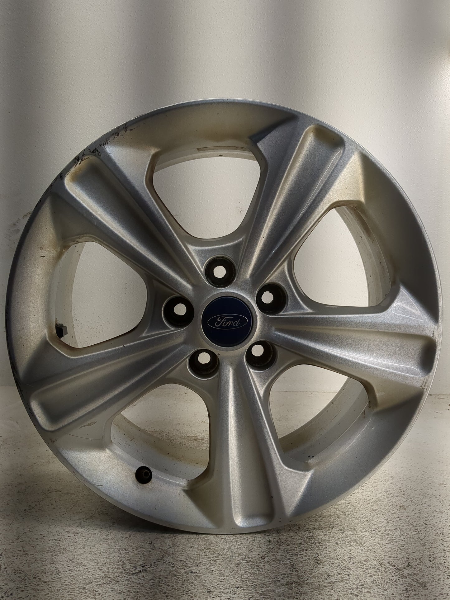 2013-2016 Ford Escape Oem Wheel Rim - Oemusedautoparts1.com