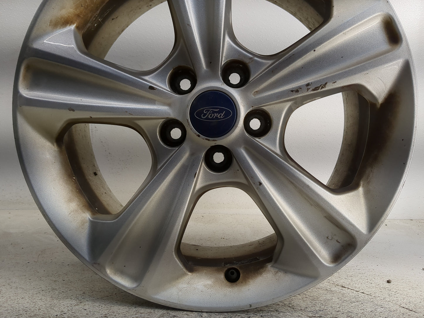 2013-2016 Ford Escape Oem Wheel Rim 1361880 - Oemusedautoparts1.com