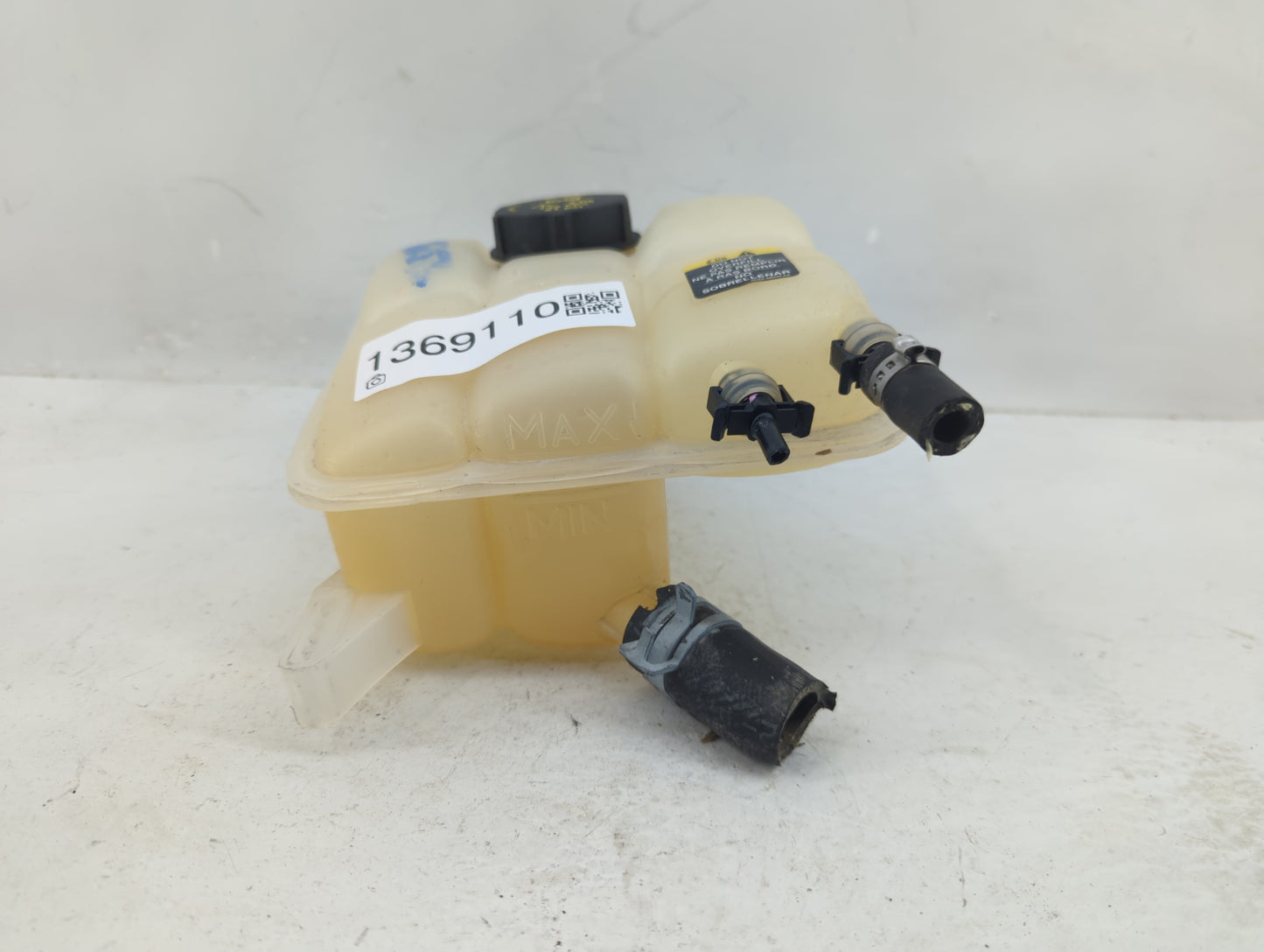 2013-2016 Ford Escape Radiator Coolant Overflow Expansion Tank Bottle 1369110 - Oemusedautoparts1.com